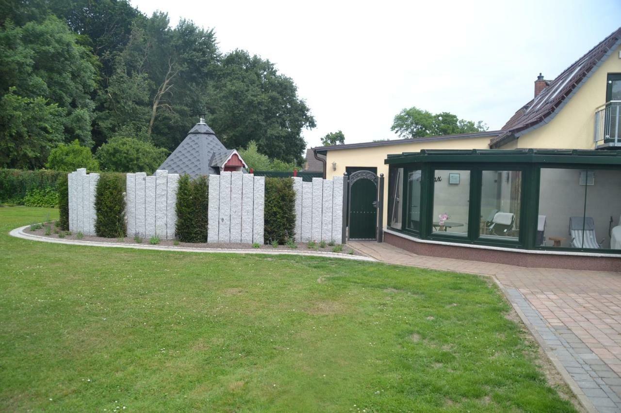 Radlerwohnung Bei Familie Saupe Schaprode Exteriér fotografie